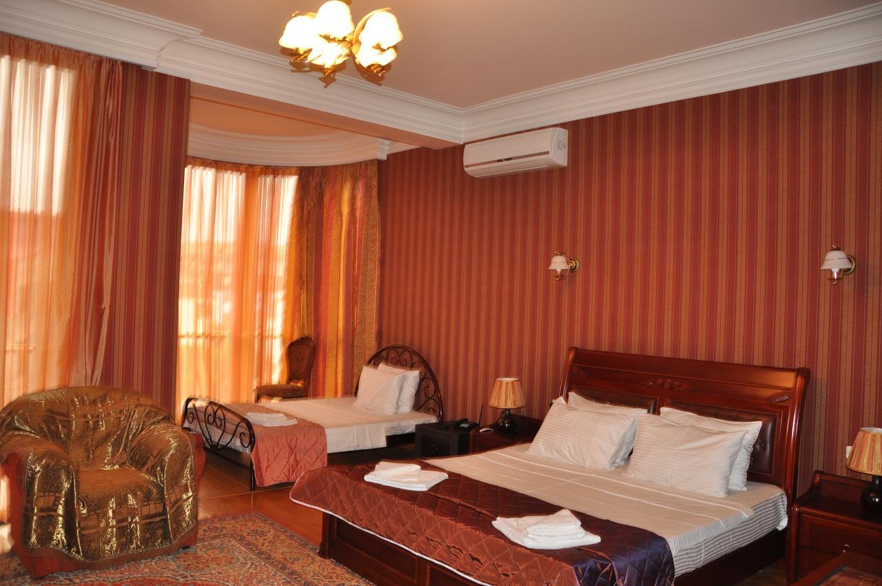 Hotel Amber Batumi Exterior foto