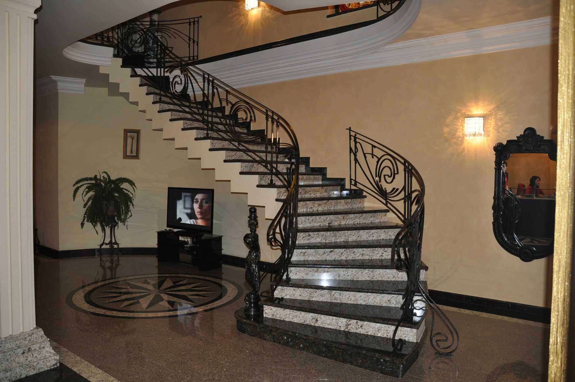 Hotel Amber Batumi Exterior foto